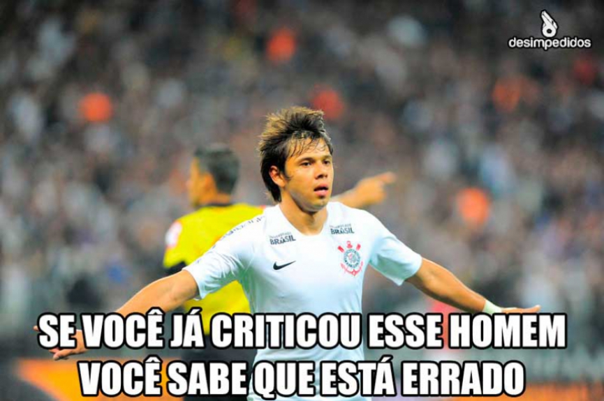 Angel Romero ganha memes após marcar dois gols sobre o Vitória