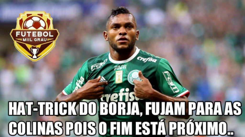 Torcedores do Palmeiras brincam após boa atuação de Borja e vitória na Libertadores