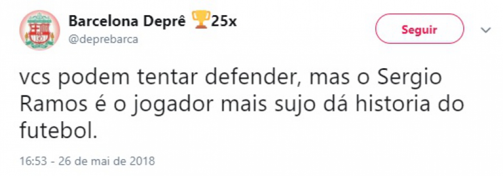 Memes e comentários agitaram as redes sociais após Mohamed Salah se machucar em lance com Sérgio Ramos