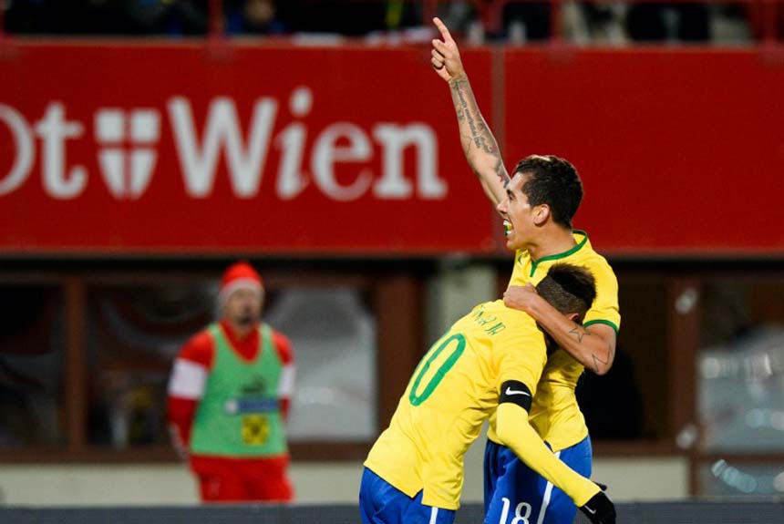O último encontro entre Brasil e Áustria aconteceu em 18 de novembro de 2014, em Viena. O Brasil ganhou por 2 a 1. David Luiz e Roberto Firmino anotaram os gols brasileiros