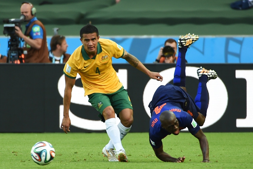 O ídolo australiano Cahill fez dois gols na Copa de 2014. Nas derrotas de 3 a 1 para o Chile e de 3 a 2 para a Holanda. O meia Mile Jedinak fez também contra os holandeses