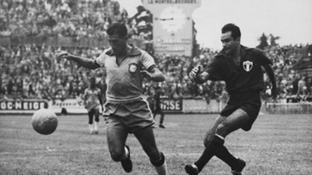 1954: Brasil 5 x 0 México - Charmilles Stadium (Suíça)