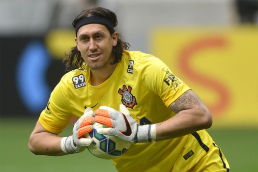 Cássio vira página após derrota, fala sobre defesa e diz que equipe alvinegra segue forte e dedicada