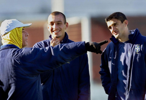 Fotos: Dracena troca o Timão pelo Verdão; veja imagens de sua carreira