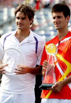 A primeira vitória de Djoko sobre Federer veio justamente na primeira decisão entre os dois, no Canadá, em 2007