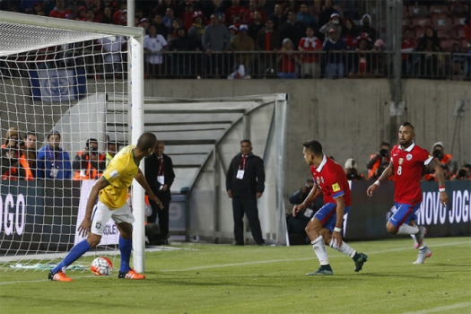 Chile x Brasil (Foto: Mario Davila/AFP)