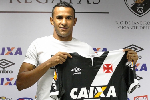 Apresentação de Serginho no Vasco (Foto: Marcelo Sadio/vasco.com.br)