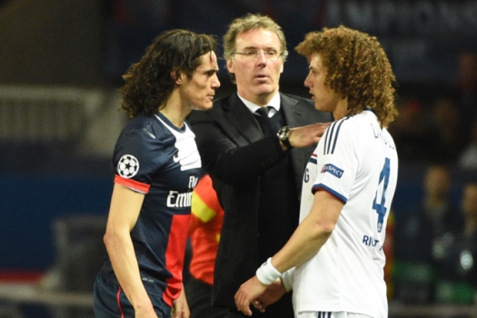 Paris Saint-Germain x Chelsea - David Luiz e Cavani (Foto: Martin Bureau/ AFP)