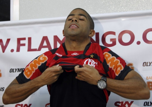 Apresentação Junior Cesar no Flamengo (Foto: Ricardo Ramos)