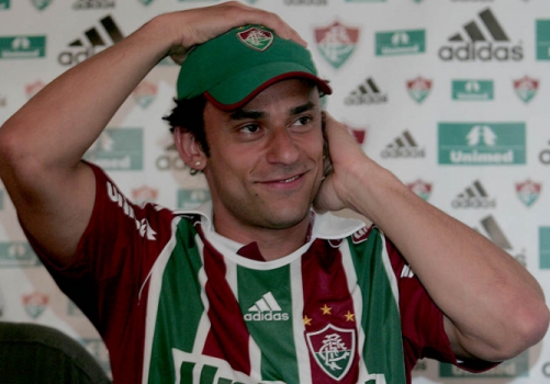 5/3/2009 - Fred é apresentado nas Laranjeiras. (Foto: Gilvan de Souza)