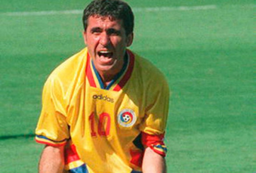 Hagi (Foto: AFP)