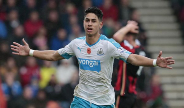 Ayoze Perez - Bournemouth x Newcastle (Foto: Divulgação / Premier League)