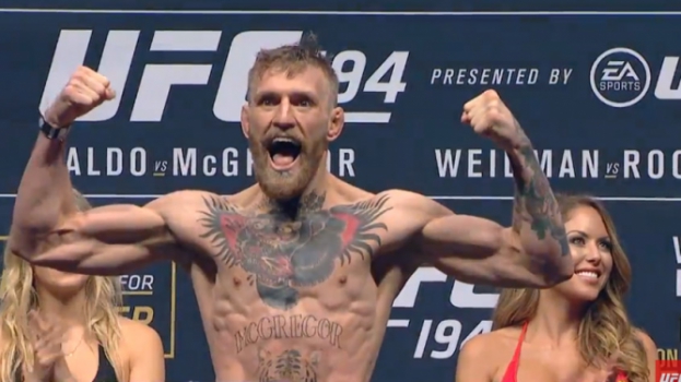 HOME - UFC 194 - Pesagem - McGregor (Foto: Reprodução/UFC)