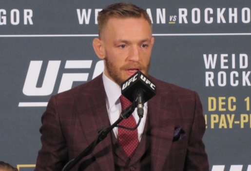 Conor McGregor é o novo campeão absoluto dos penas do UFC (FOTO: Luis Fernando Coutinho)