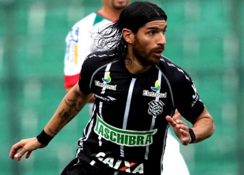 Loco Abreu Figueirense