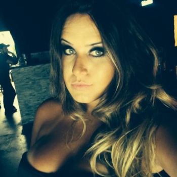 Laryssa Olivera foi pivô no término entre Marquezine e Neymar