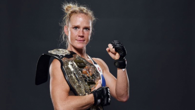 Holly Holm venceu em quatro categorias: "Melhor lutadora", "Melhor nocaute", "Maior zebra" e "Revelação"