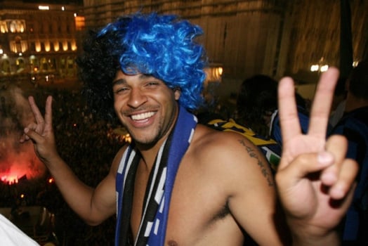 Adriano comemora o título italiano da Inter de Milão em 2007