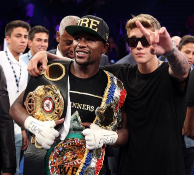 Mayweather mantém hegemonia e leva o cinturão contra jovem mexicano (Foto: AFP)