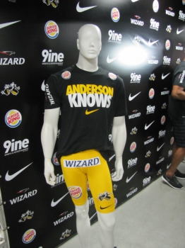 Uniforme Anderson Silva (FOTO: Luis Fernando Coutinho)