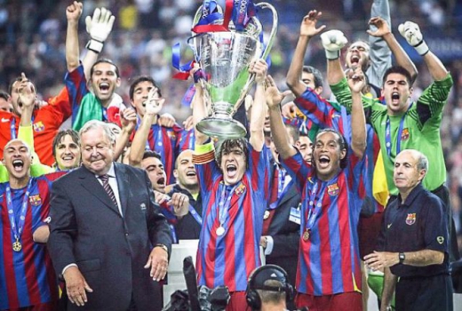 Ronaldinho no tÃtulo da Champions League