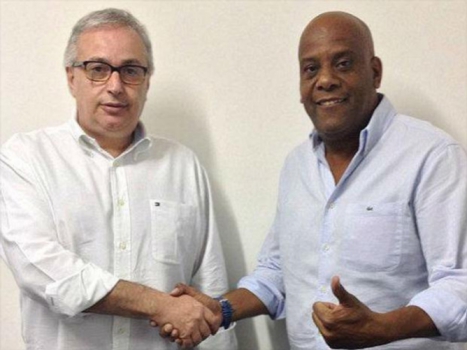 Cresce racha político no Corinthians: vice também vai entregar cargo