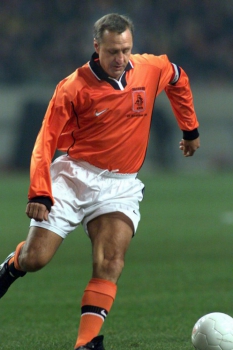 Adeus, Cruyff! Veja fotos da vida do craque