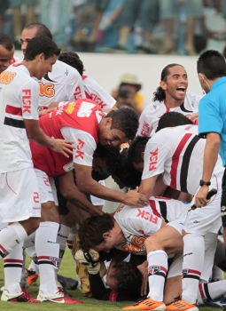 Rogério Ceni - Gol 100
