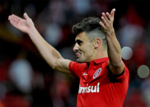 Alex - Internacional