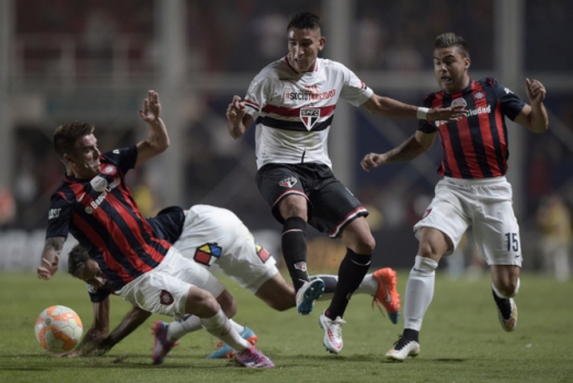 O argentino Centurion chegou ao São Paulo em 2015, mas ainda não engrenou