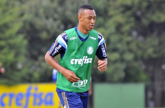 Fabiano, Fabrício e Tchê Tchê: Palmeiras investe na versatilidade