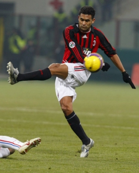 Serginho também venceu duas Ligas dos Campeões pelo Milan, em 2003 e 2007