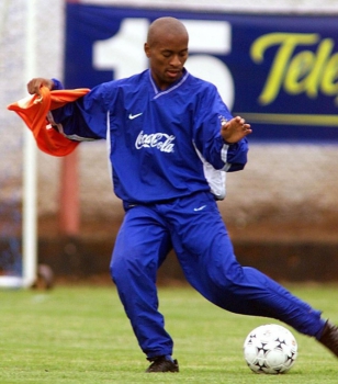 Zé Roberto conquistou a Liga dos Campeões em 1998, com o Real Madrid
