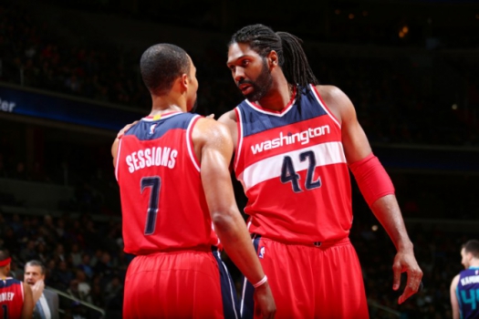 O pivô da Seleção brasielira e da NBA Nenê também usa dreadlocks