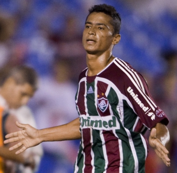 Cícero é uma das boas opções de meio-campo do Fluminense para 2016