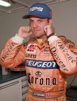 O piloto da Jordan Rubens Barrichello antes dos treino para o GP de Mônaco de 1996