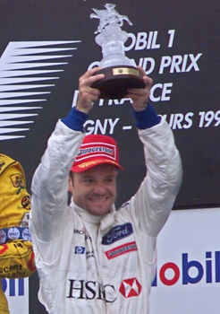 Após fazer a pole, Rubinho comemora seu 3º lugar no GP da França de 1999