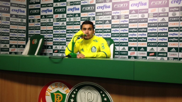 Dudu deve ser titular após dois meses e diz que precisa convencer Cuca