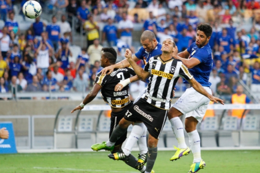 Brasileiro 2014 - Cruzeiro x Botafogo (foto:Ramon Bitencourt)