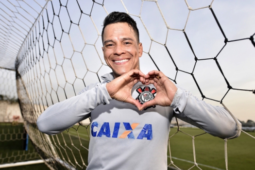 'Resgatado' pela mulher, Giovanni Augusto quase foi para o Palmeiras