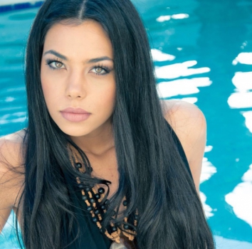 Jeniffer Setti - Esposa do Oswaldo de Oliveira