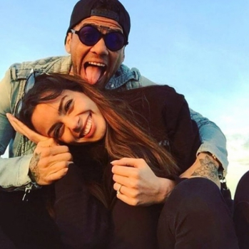 Dani Alves e Joana - Reprodução