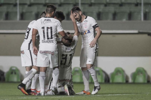 América-MG x Corinthians
