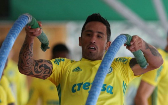 Cuca confirma quatro baixas, mas formação do Palmeiras tem variações