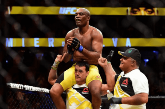 Anderson Silva perdeu para Daniel Cormier no UFC 200