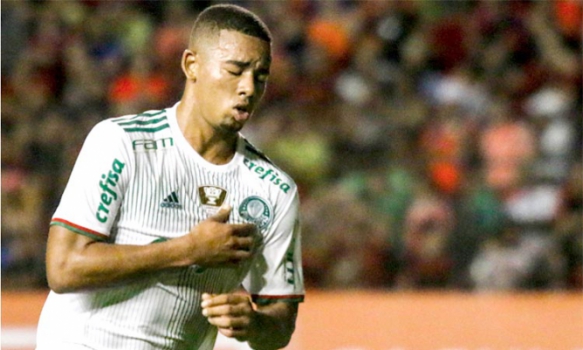 United sinaliza ao Palmeiras que brigará com o City por Gabriel Jesus