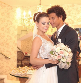 Amanda, mulher do Willian Arao