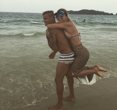Juliane Winiarski, mulher do Everton
