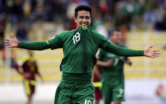 Neste meio de ano, o Vitória contratou o atacante boliviano Rodrigo Ramallo