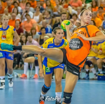 Lois, jogadora de Handebol da Holanda